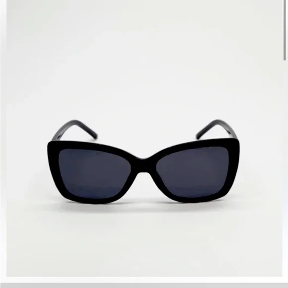 Johnny Was | Accessories | Johnny Was Marianne Sunglasses  display picture 1